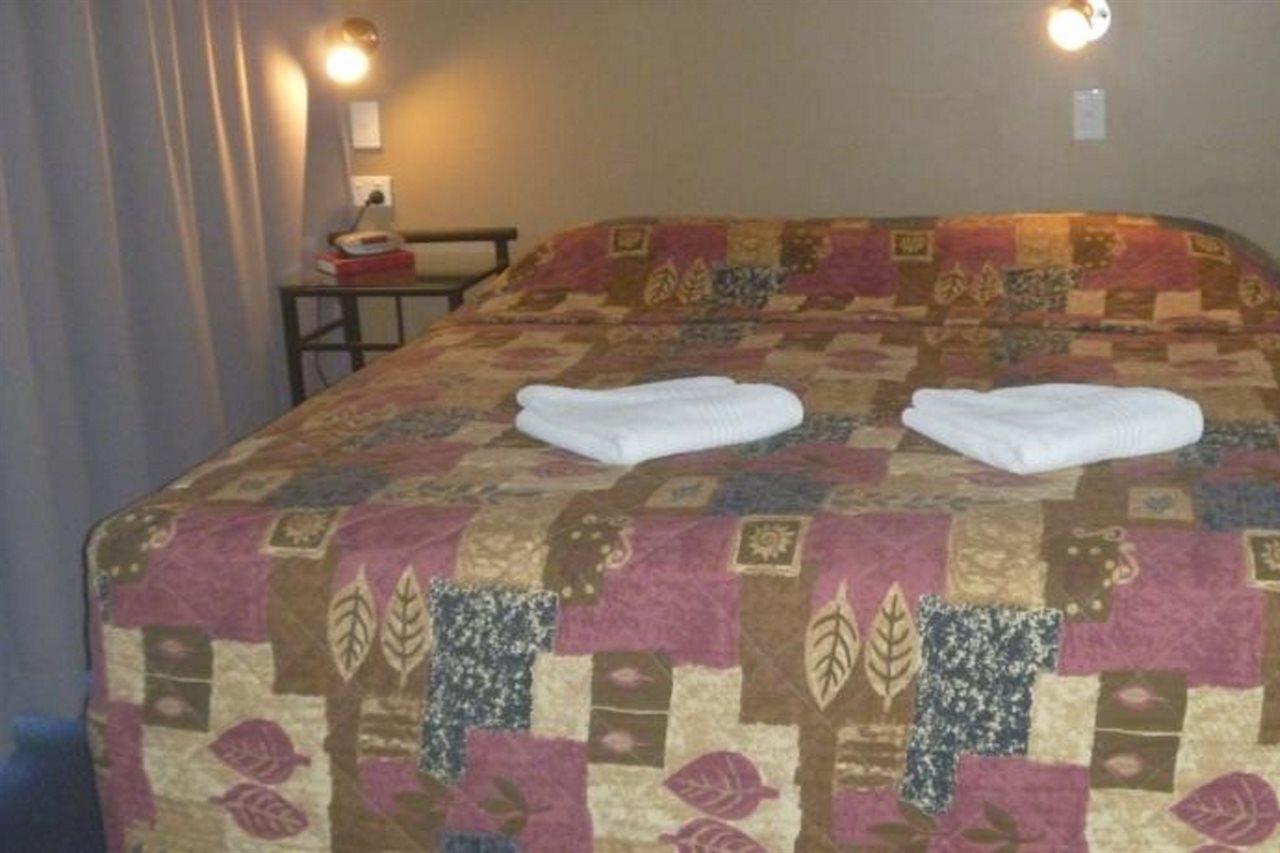 Mid City Motor Inn Mackay Ngoại thất bức ảnh